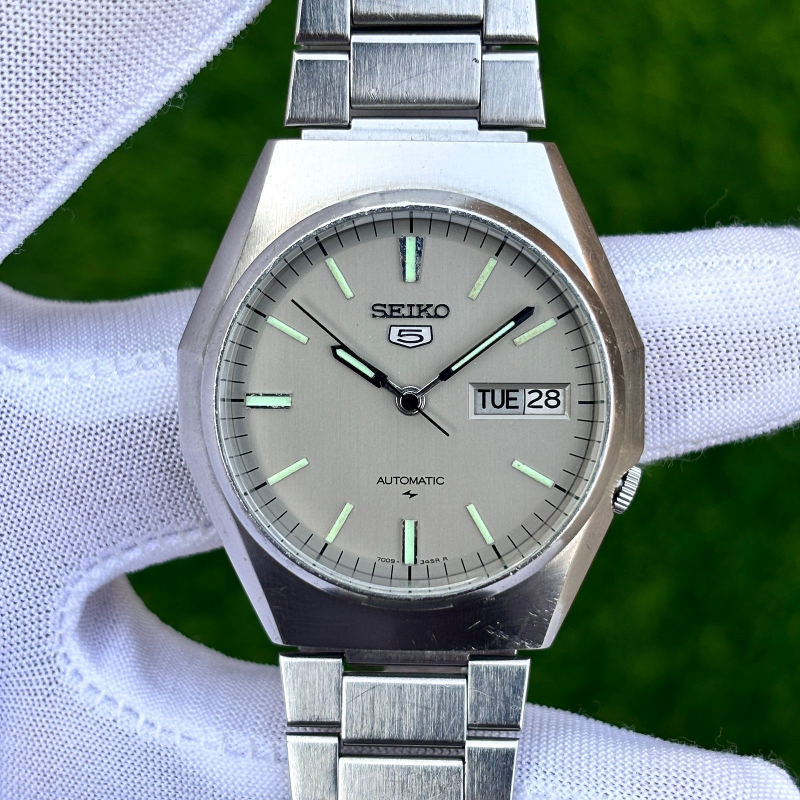 Vintage Seiko 5 Soft Skin Dial well kept Automatic Japan Men’s Watch 7009-8830