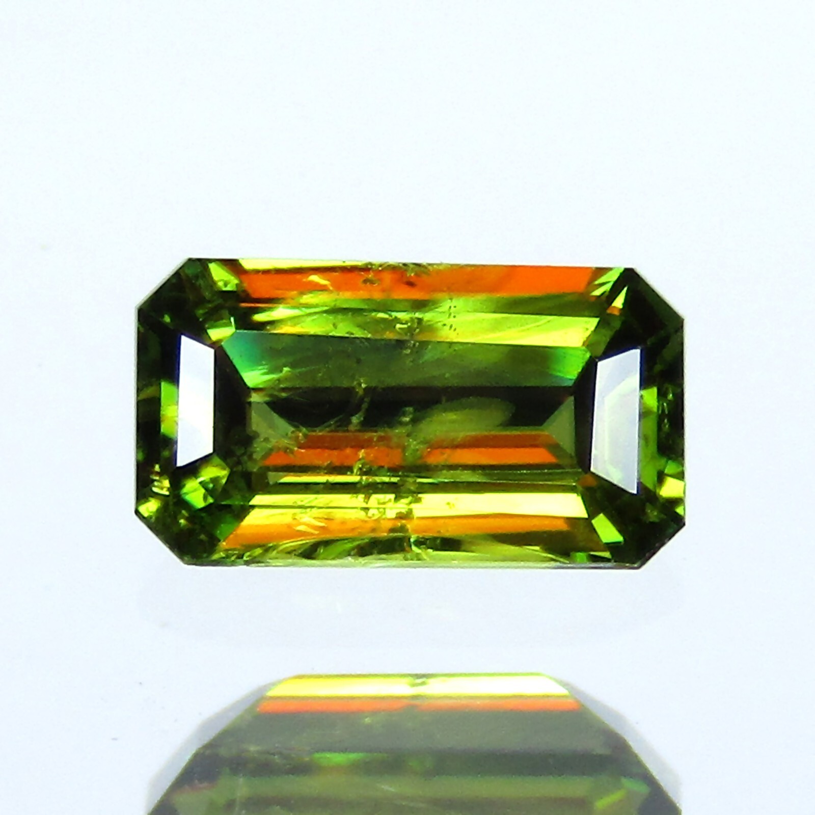 065Cts STUNNING EMERALD CUT NATURAL CHROME GREEN SPHENE TITANITE LOOSE GEMSTONE