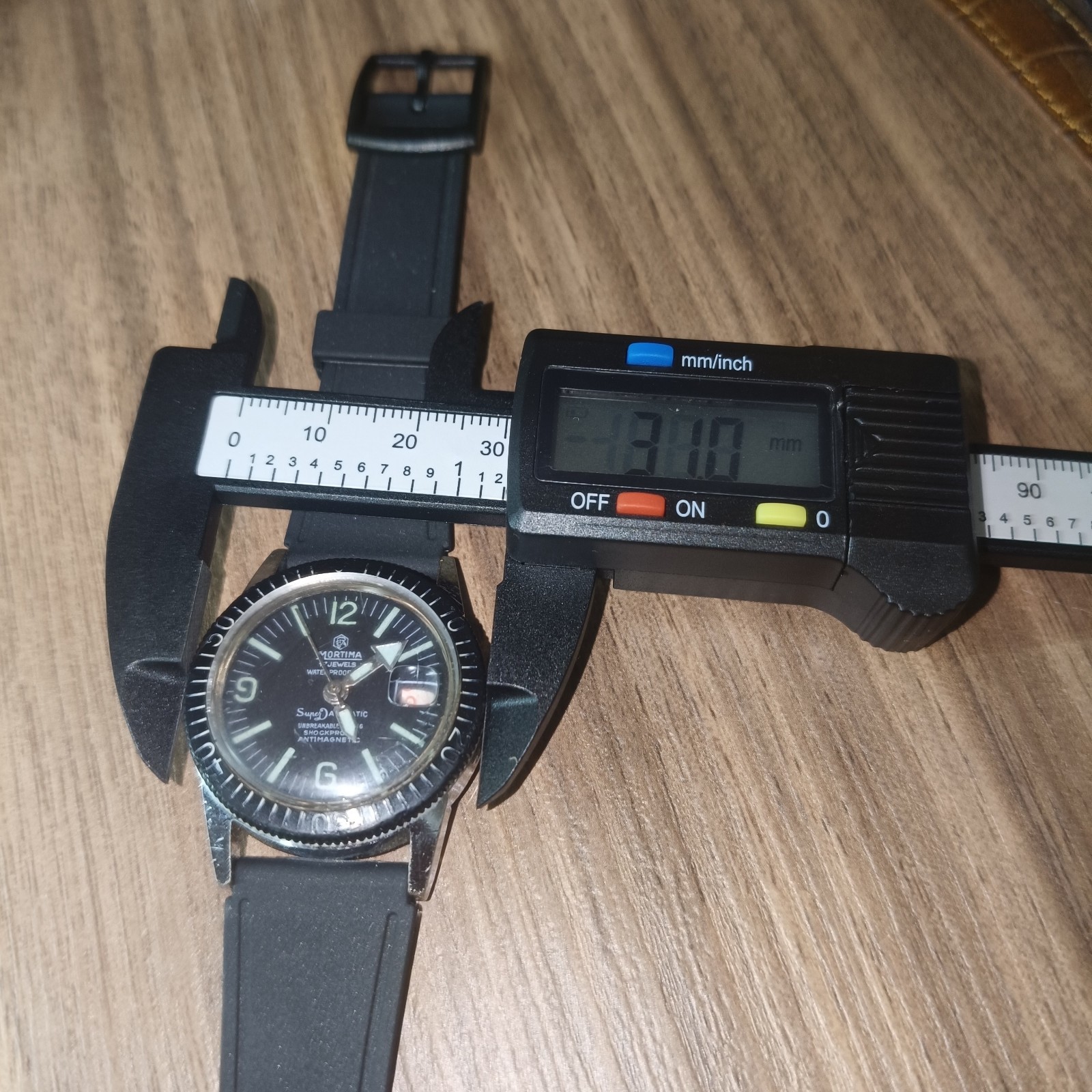 Vintage Mortima Super Datomatic 17 Jewels Mechanical Skindiver Watch – 1970s