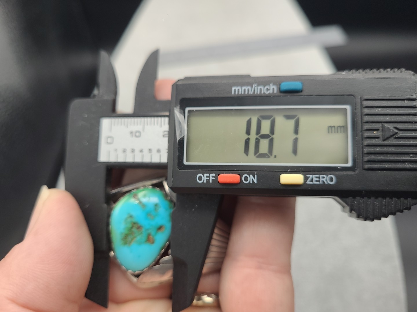UNSIGNED Sterling Cuff Bracelet Turquoise SOUTHWESTERN Artisan Design 42.5g