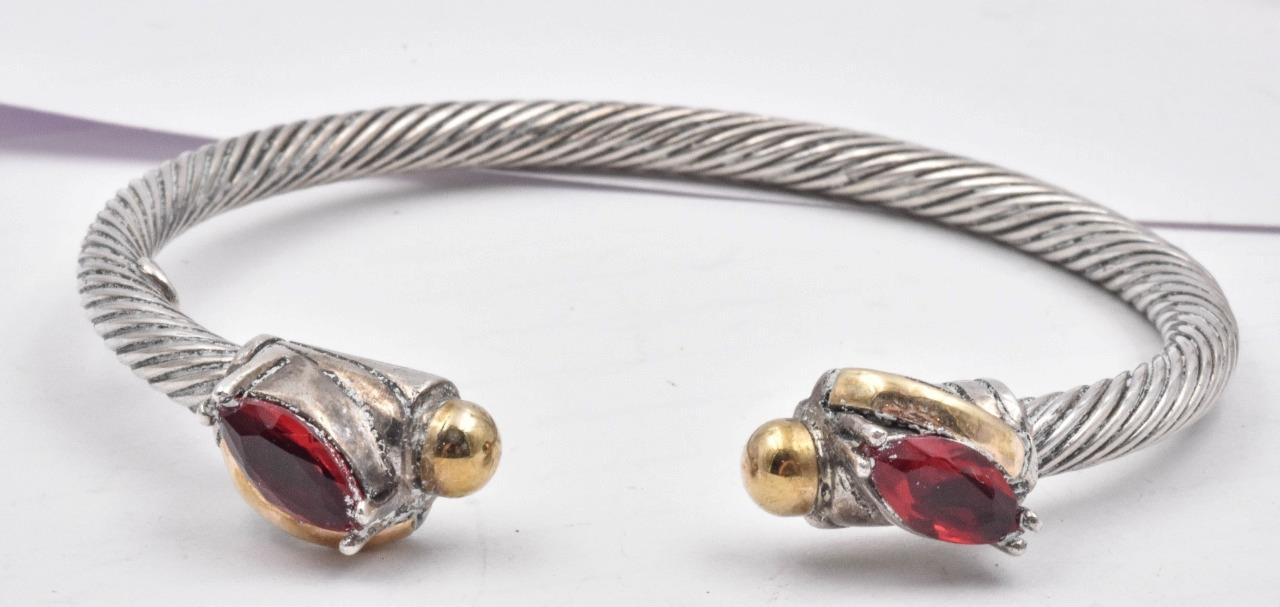 Vintage Signed 925 Sterling Silver ‘BRILLIO’ GOLD PLATE RED STONE Cable Bracelet