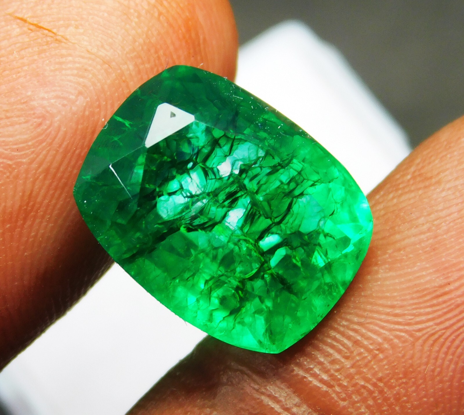 Certified 10.00 Ct Natural Beautiful Colombian Quartz Loose Gemstone