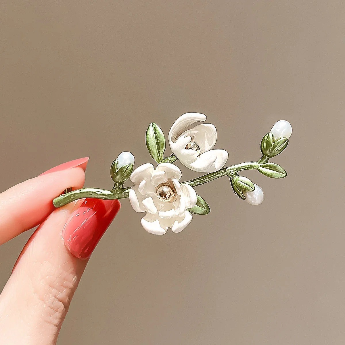 Women Vintage Flower Pearl Brooches Pins Enamel Plant Pin Corsage Badges Jewelry