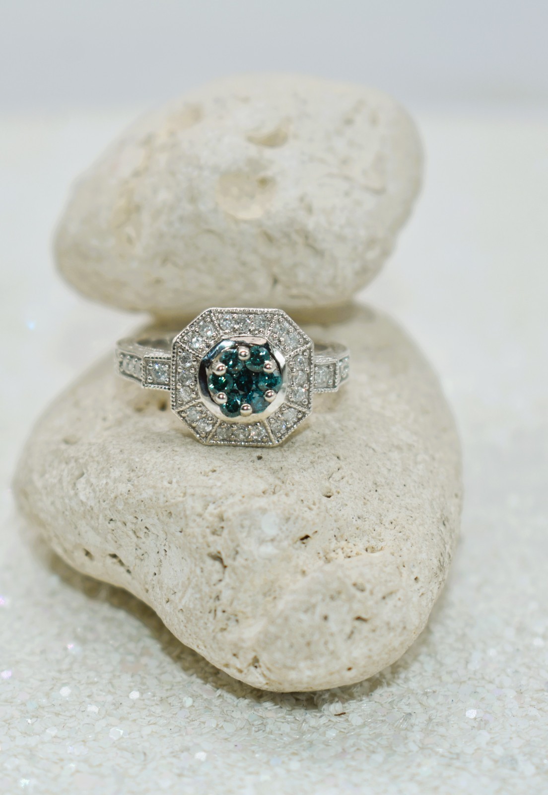 0.57 CT TW Treated Blue & White Diamonds Sterling Silver Halo Ring Size 8-1/4