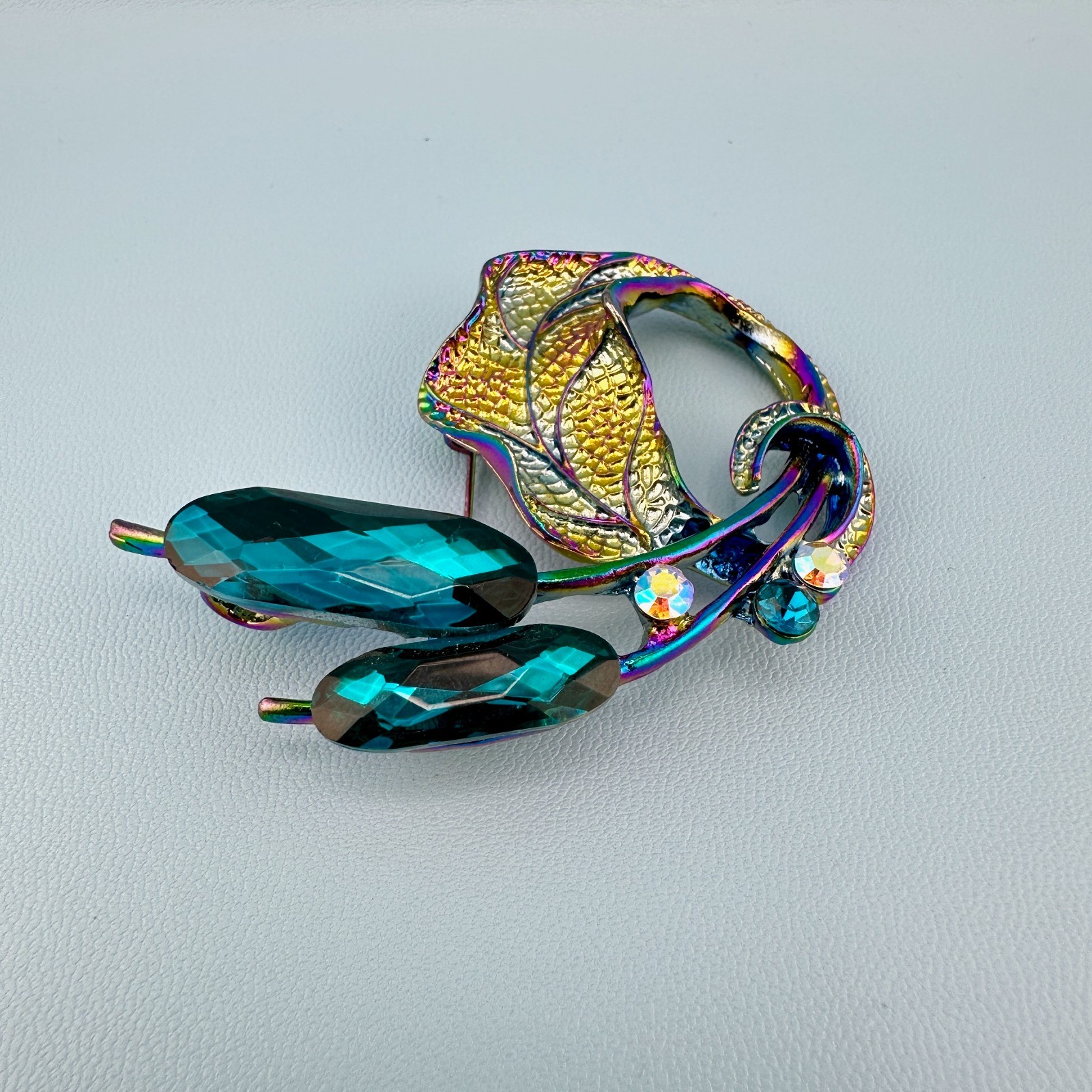 Rhinestone Brooch Flower Leaf Cattail Iridescent Teal Blue Aurora Borealis