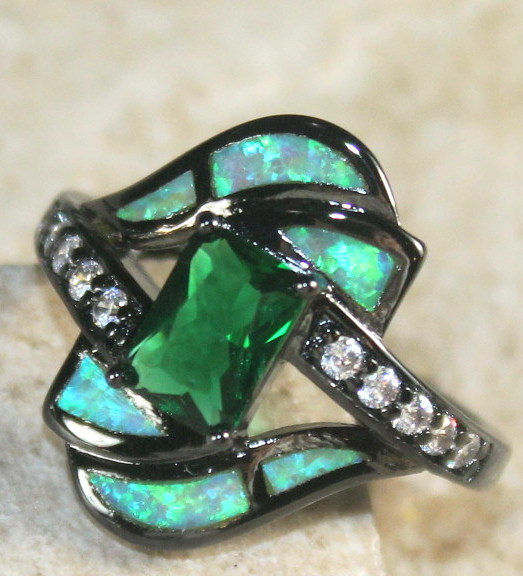 BLACK SILVER Elegant Green Fire Opal & Green Peridot Ring Size 8, WR40502