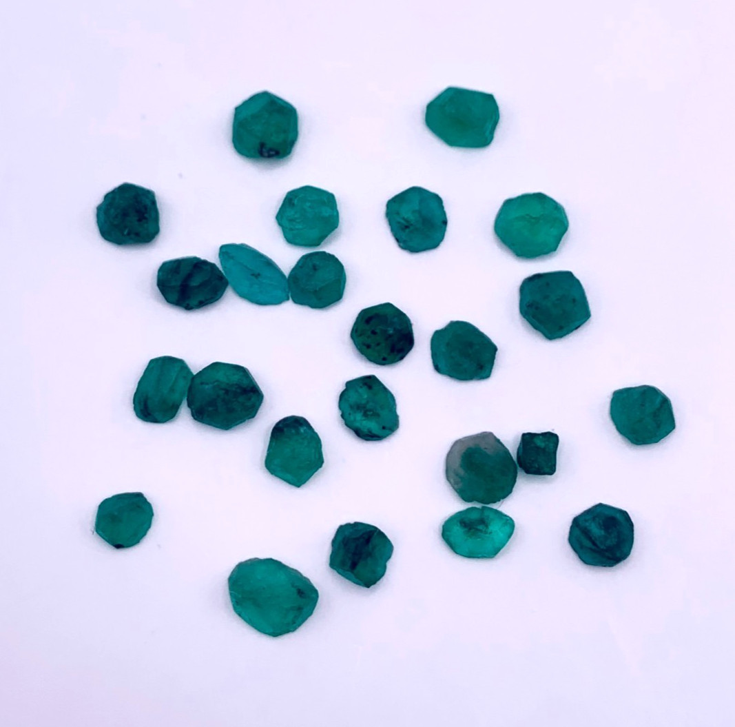 Emerald Preform Rough Lot 14 Pcs 10.90 Tcw Clarity I1 Natural Green Brazil N017