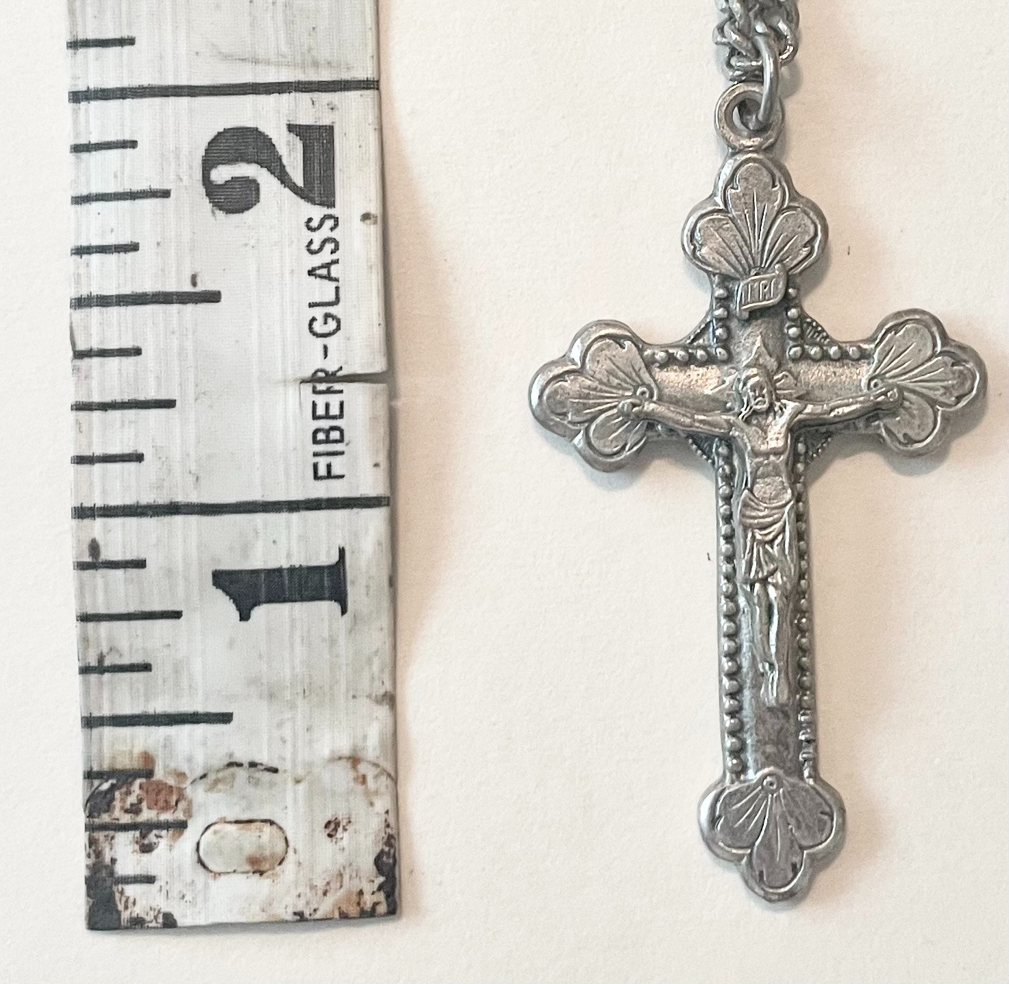 SILVERTONE METAL CRUCIFIX w/CHAIN – JESUS CROSS INRI