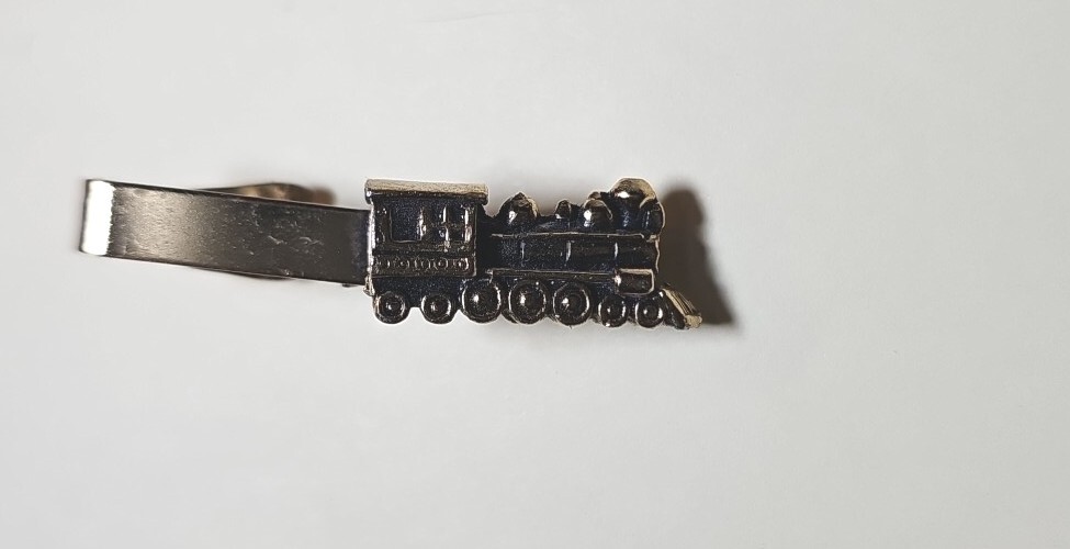 Vintage unusual Locomotive Engine Tie Clip Bar,pat. pending no. on it. Train!