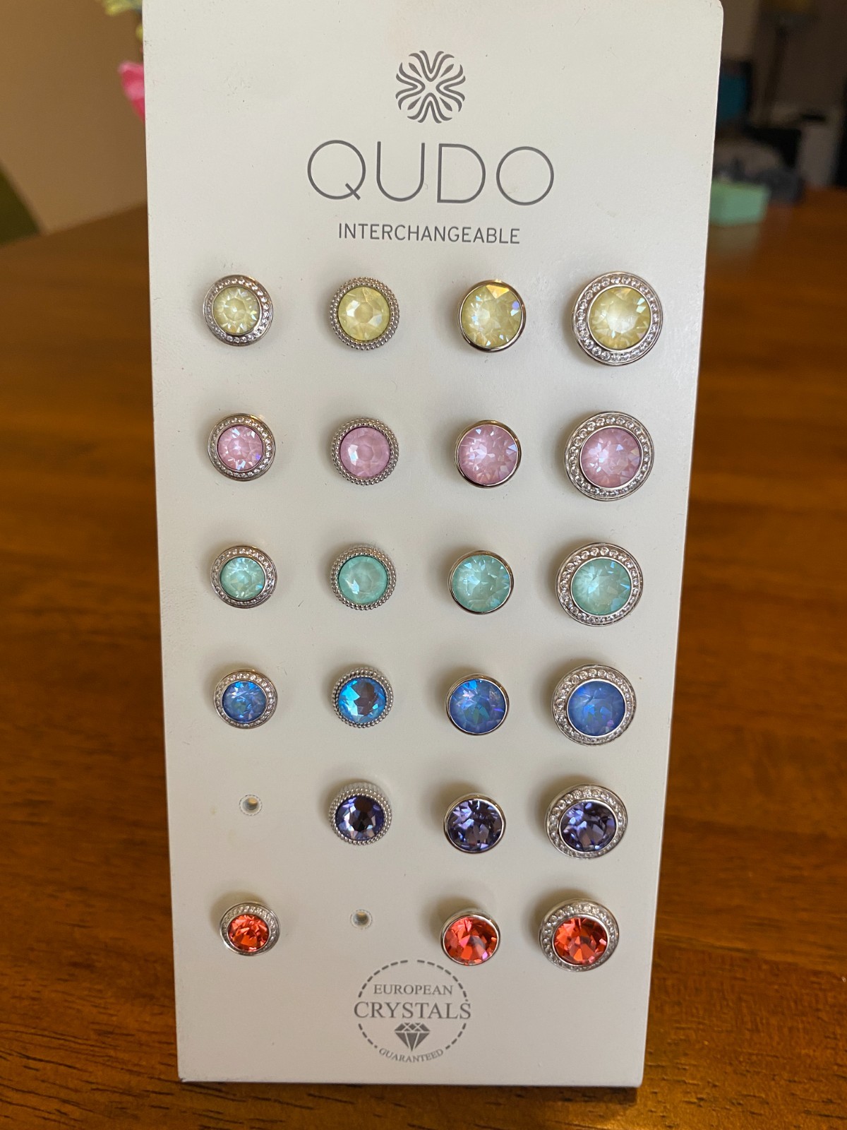QUDO Tops Toppers Interchangeable Colorful Crystals In Silver Or Gold Tone