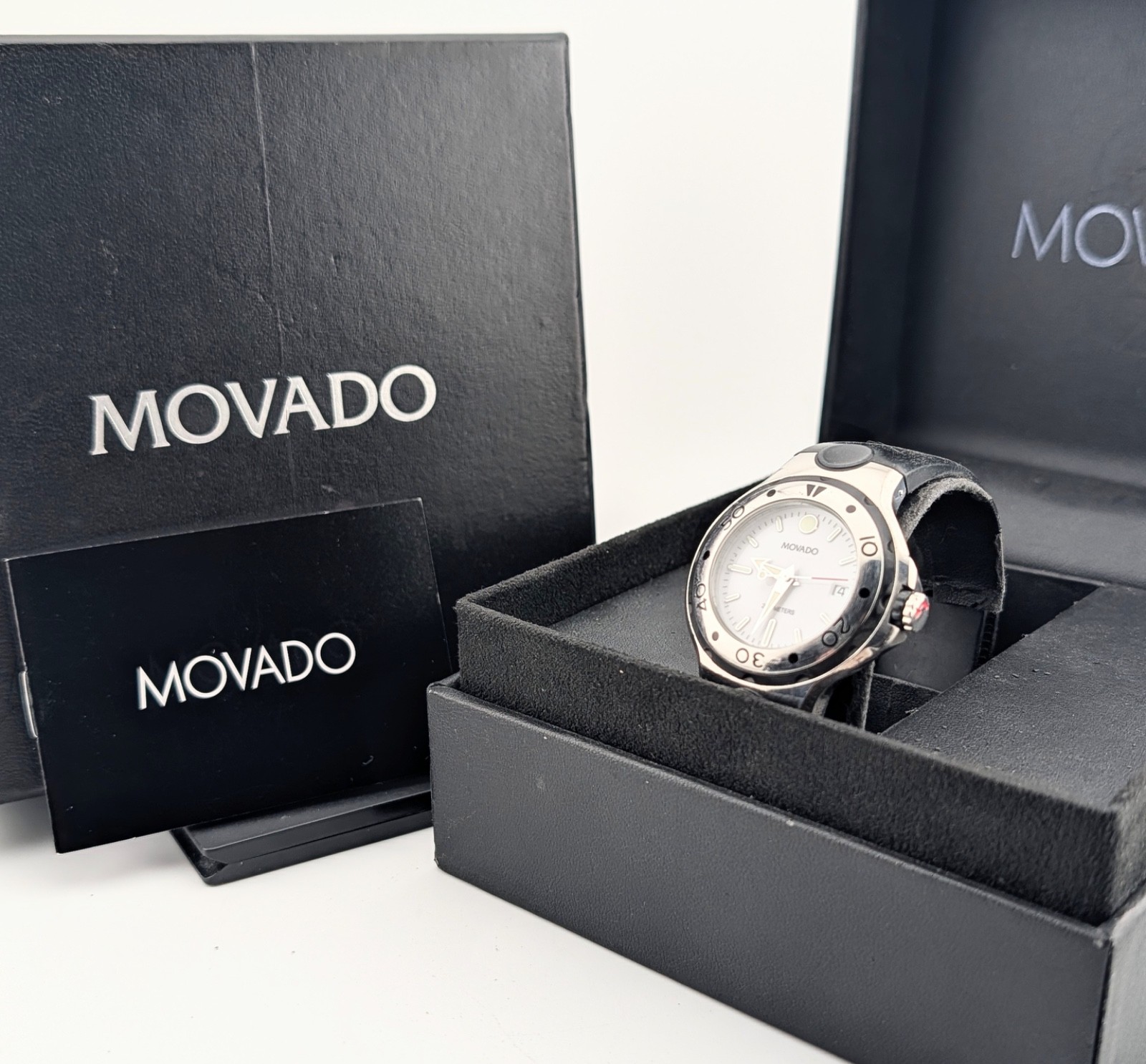 Movado Men’s Series 800 Stainless Steel W/White Dial;Model #84.65.1850.1~ Cool