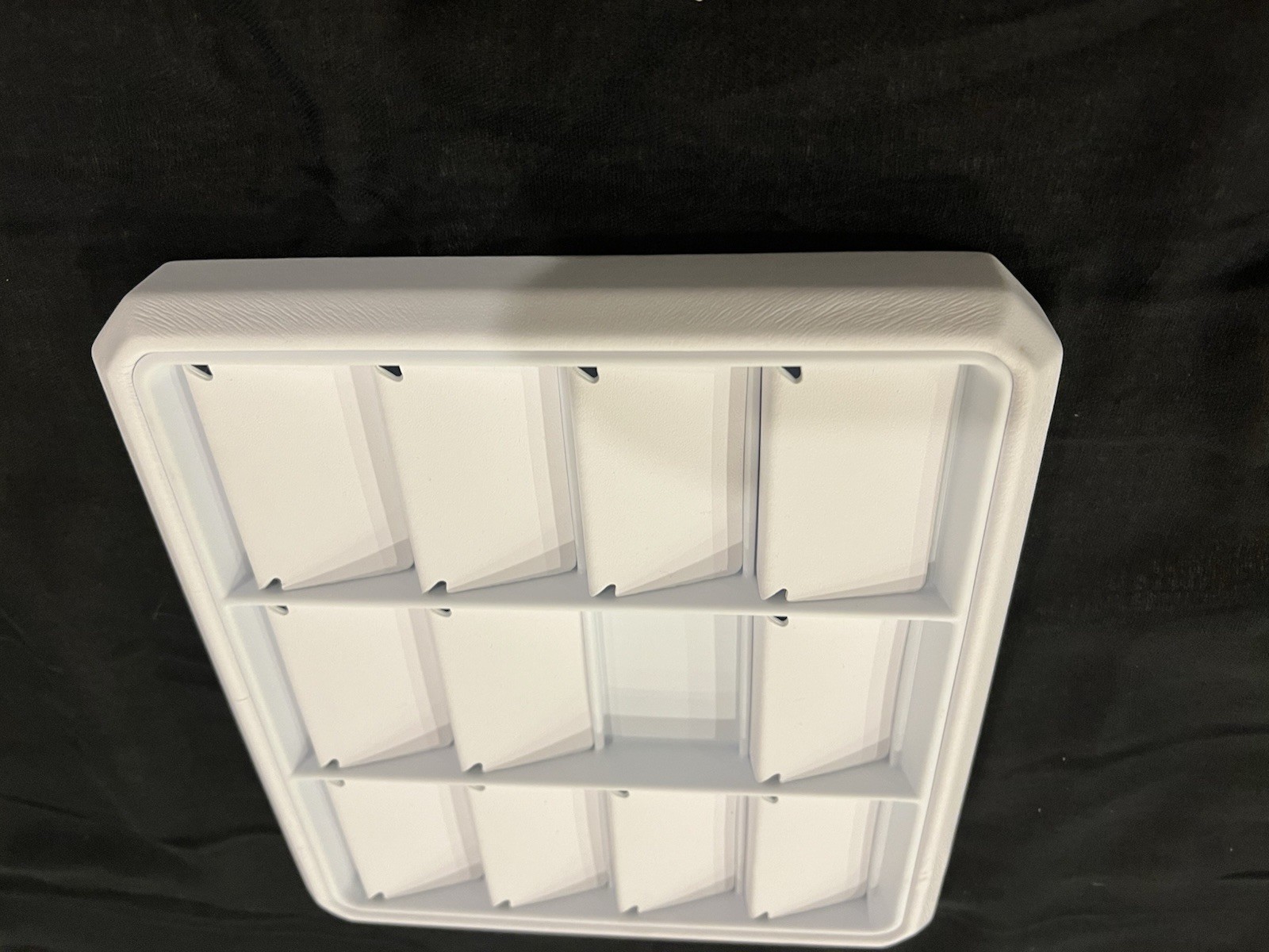 White Leather Jewelry Display Stand Tray 12 Grids Pendant Earrings Necklace
