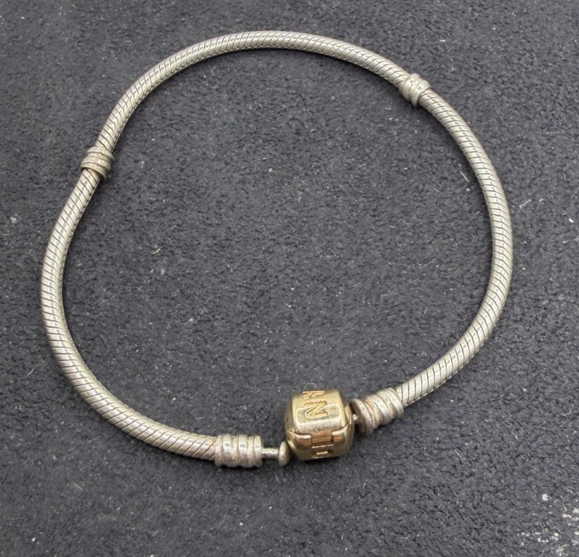 Pandora SS & 14K Gold Barrel Clasp CHarm Bracelet 8 1/8″ (076PID)