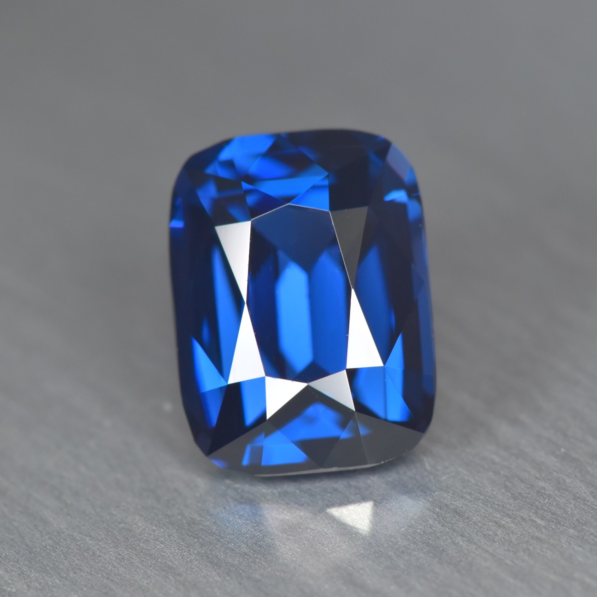 2.21Ct “AAA” Grade Genuine Quality Unheated COBALT SPINEL Gemstone