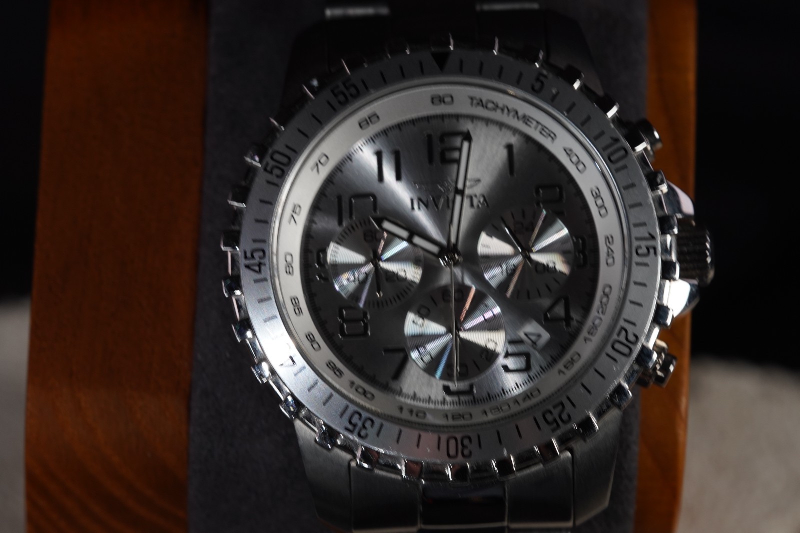 Invicta Specialty 6622 Chronograph Silver Dial Quartz Men’s Watch Miyota OS10 A