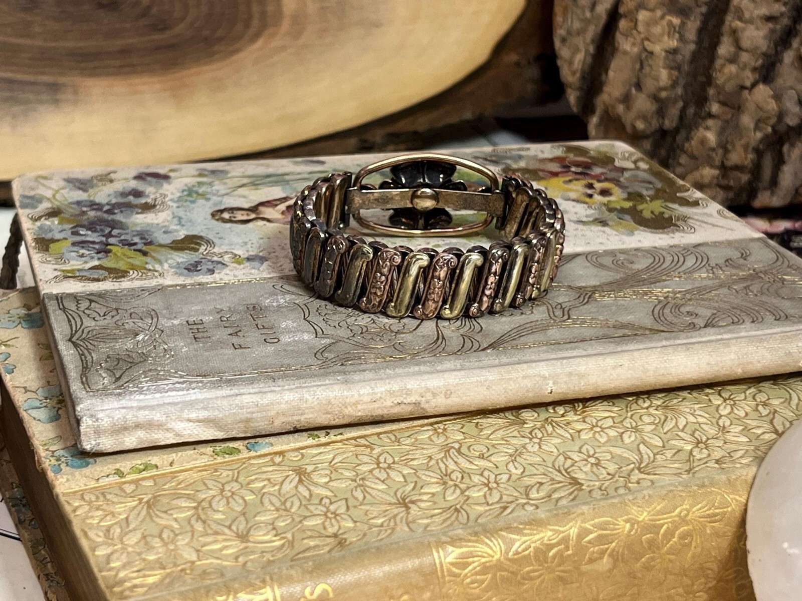Vintage Lustern 1/20 12K GF on Sterling Expandable Flower Sweetheart Bracelet