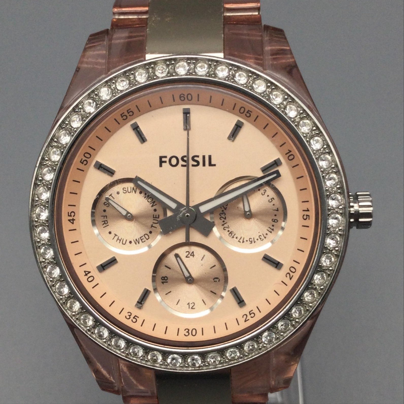 Fossil Riley ES2816 Womens Watch 37mm Gold Tone Pink Bracelet New Battery 7″