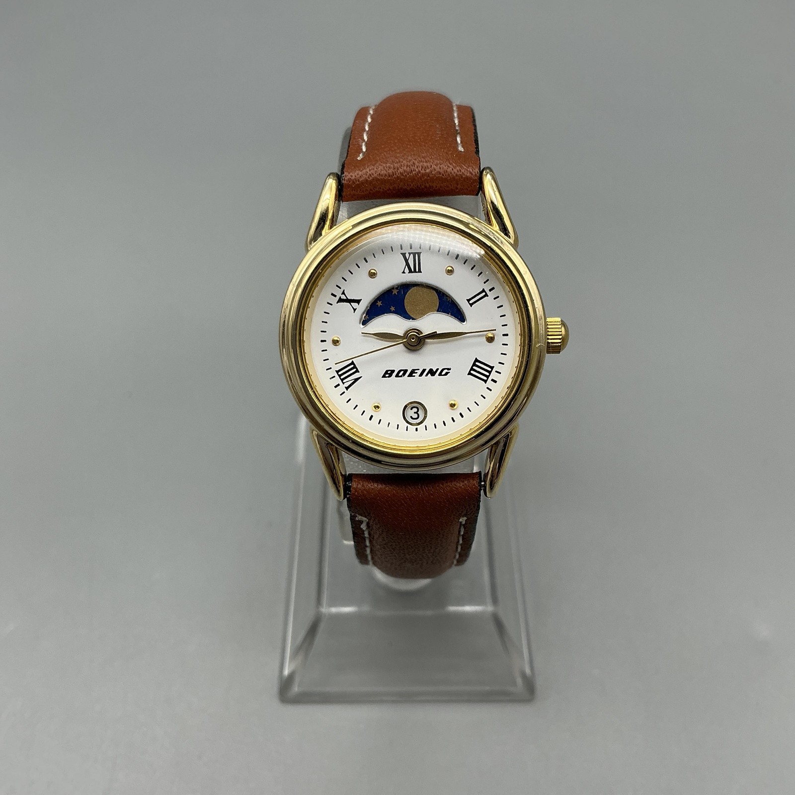 Boeing Womens Watch 25mm Day Night Moon Phase Gold Tone Leather Date New Battery