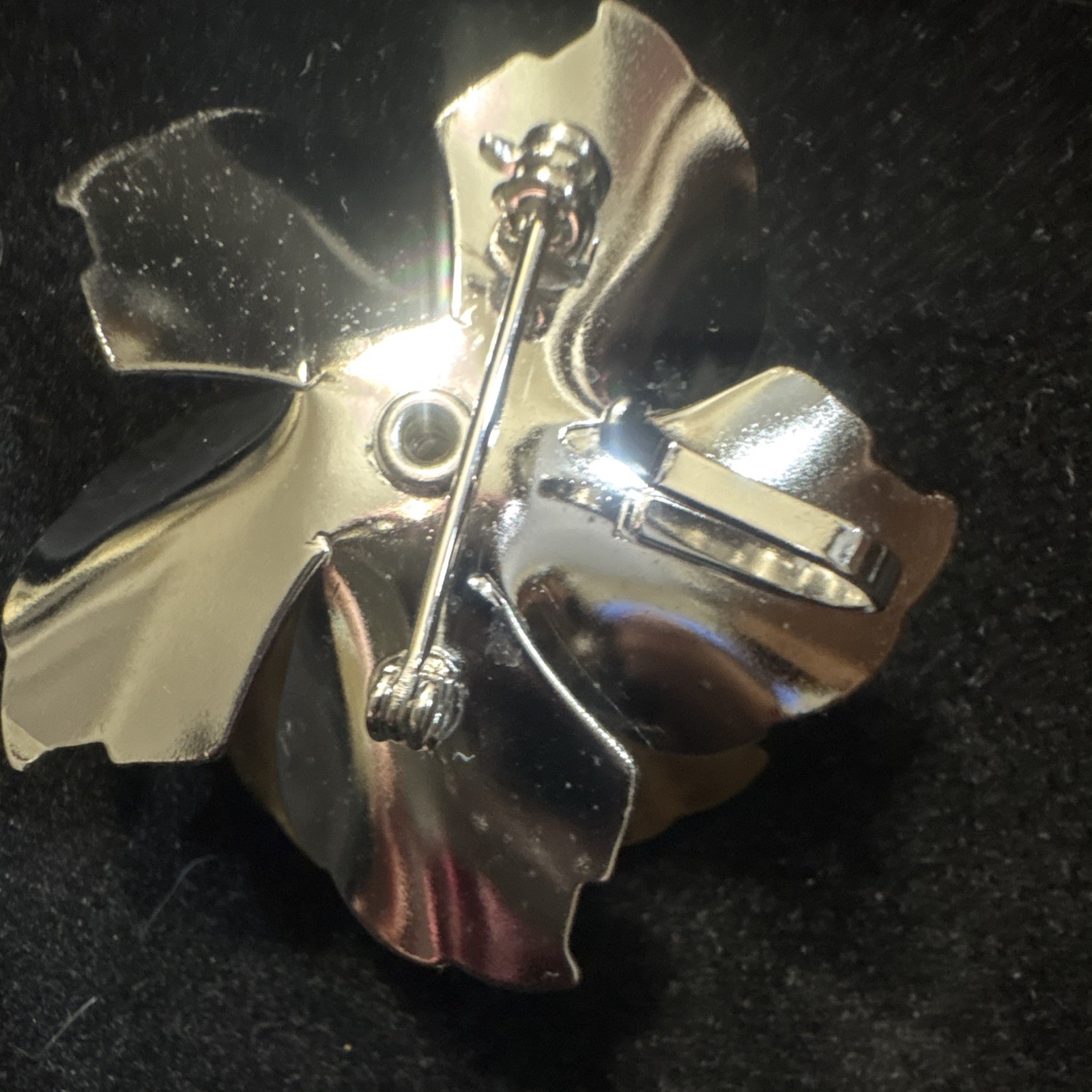 Gold & Silver Tone Layered Flower Brooch Pin, Metal, Flowers & Plants, No Stone