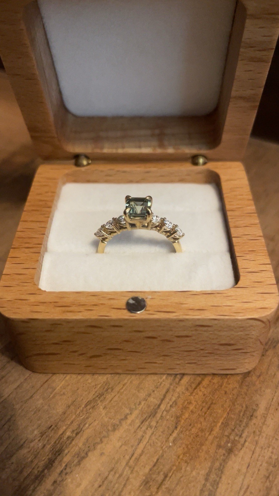 1.06ct Green Unheated Sapphire With Natural Diamonds Engagement Ring 14k Gold