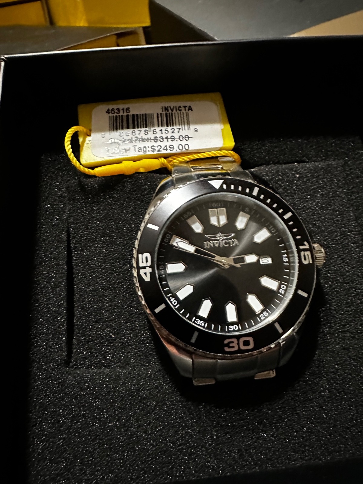 Invicta Pro Diver Men’s Watch – 43mm, Steel (46316) (Msrp: $109)
