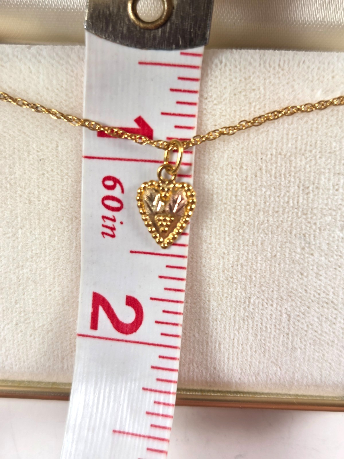 Landstrom’s 10K Black Hills Gold Heart Necklace – NIB (F3137)