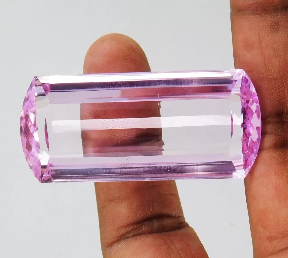 Natural 201.90 Ct Certified Brazilian Pink Kunzite Cushion Cut Loose Gemstone