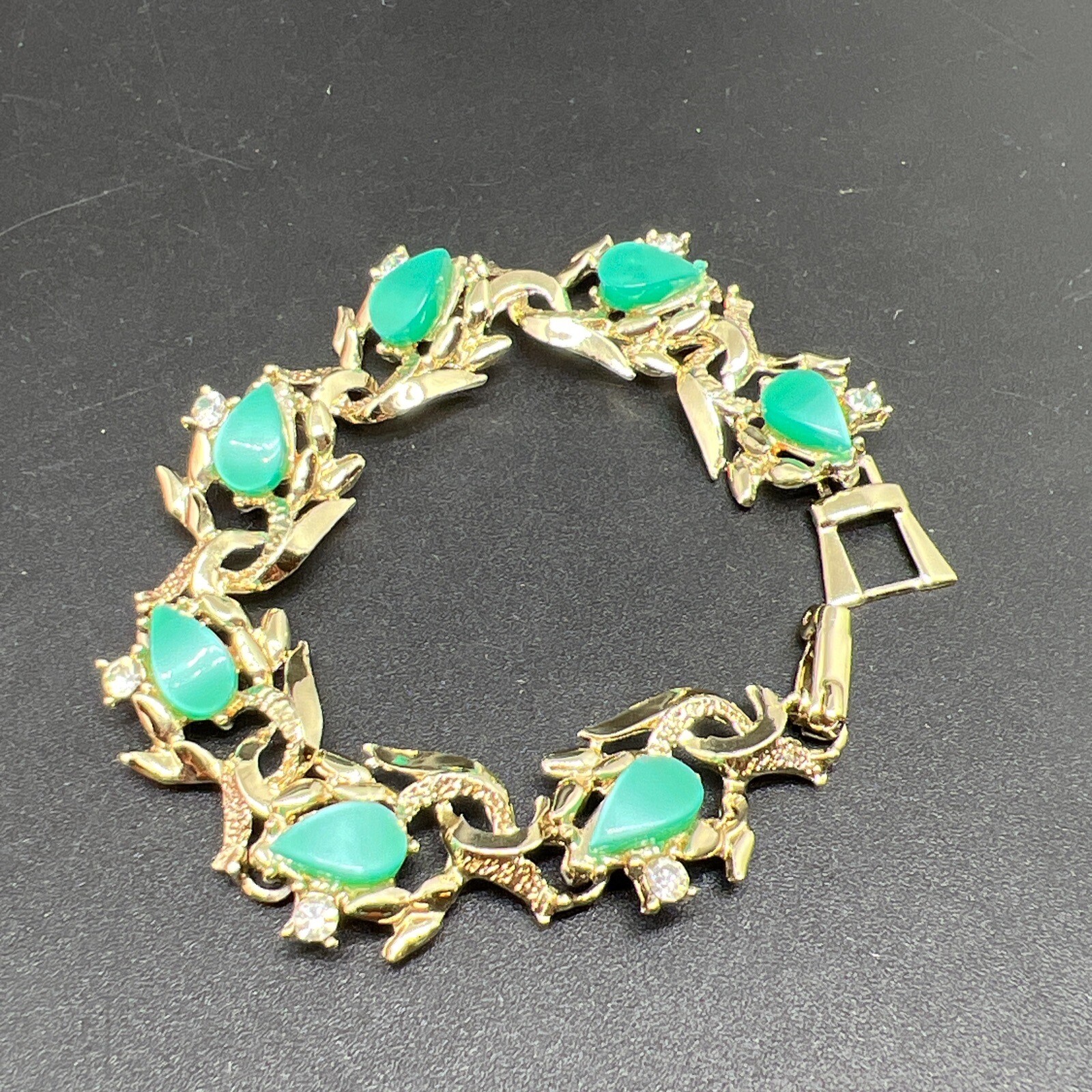Vintage Thermoset Green Lucite Silver Tone Rhinestone 6.5” Bracelet 6657
