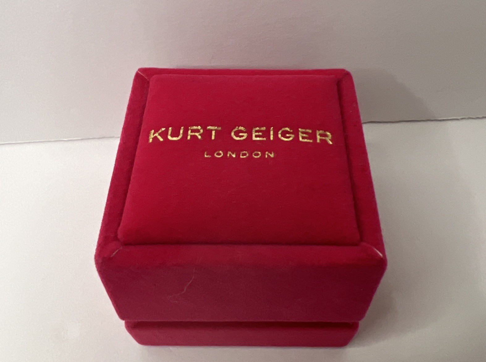 Kurt Geiger London Large Green Gold Tone Eagle Head Cocktail Ring Size 7 New
