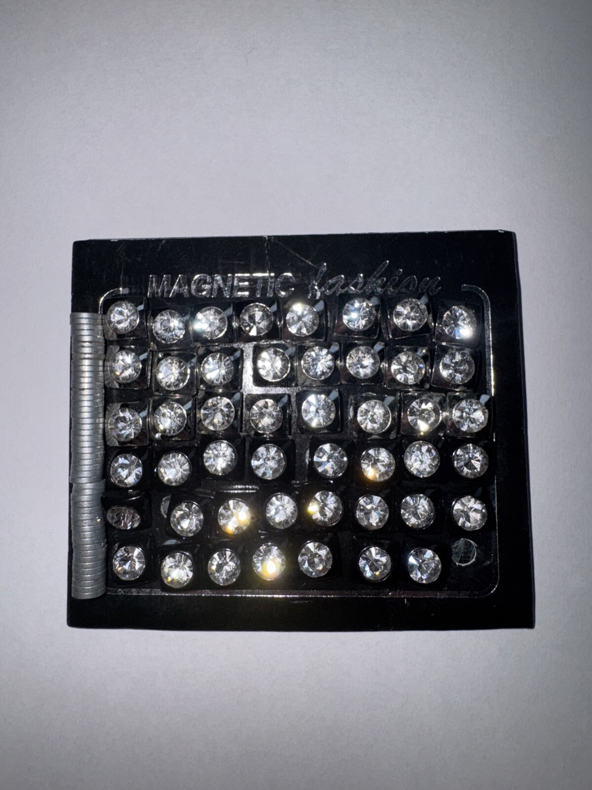 Magnetic Earring 2 Pairs (Black and White)