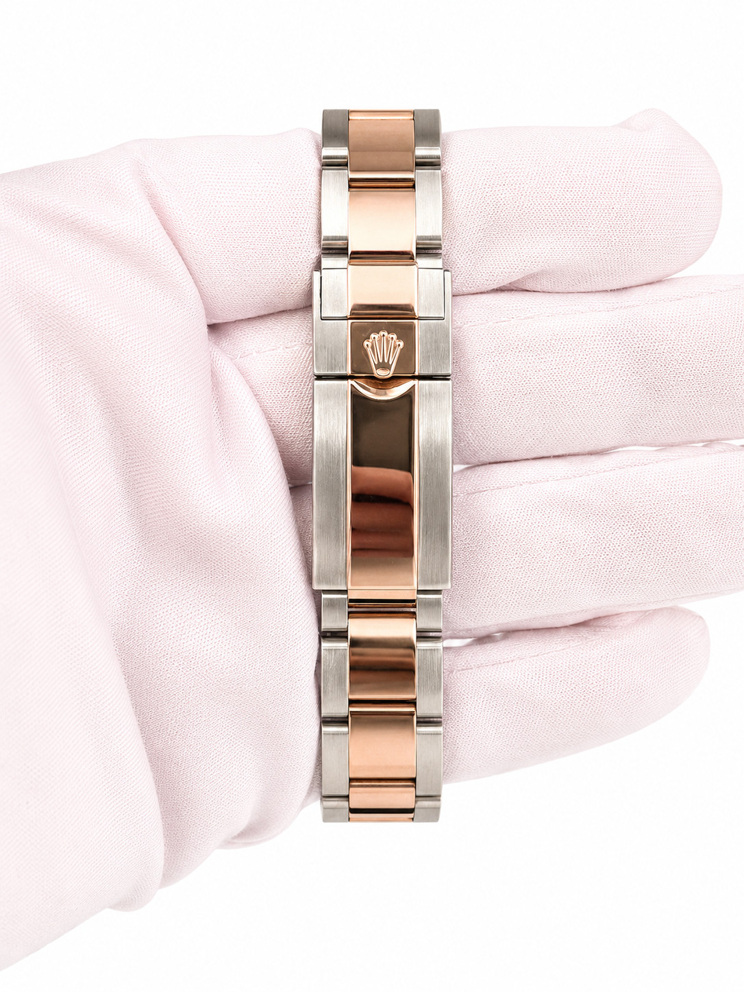 2020 Rolex Yacht-Master 126621 Two Tone Oyster Bracelet Watch and Card
