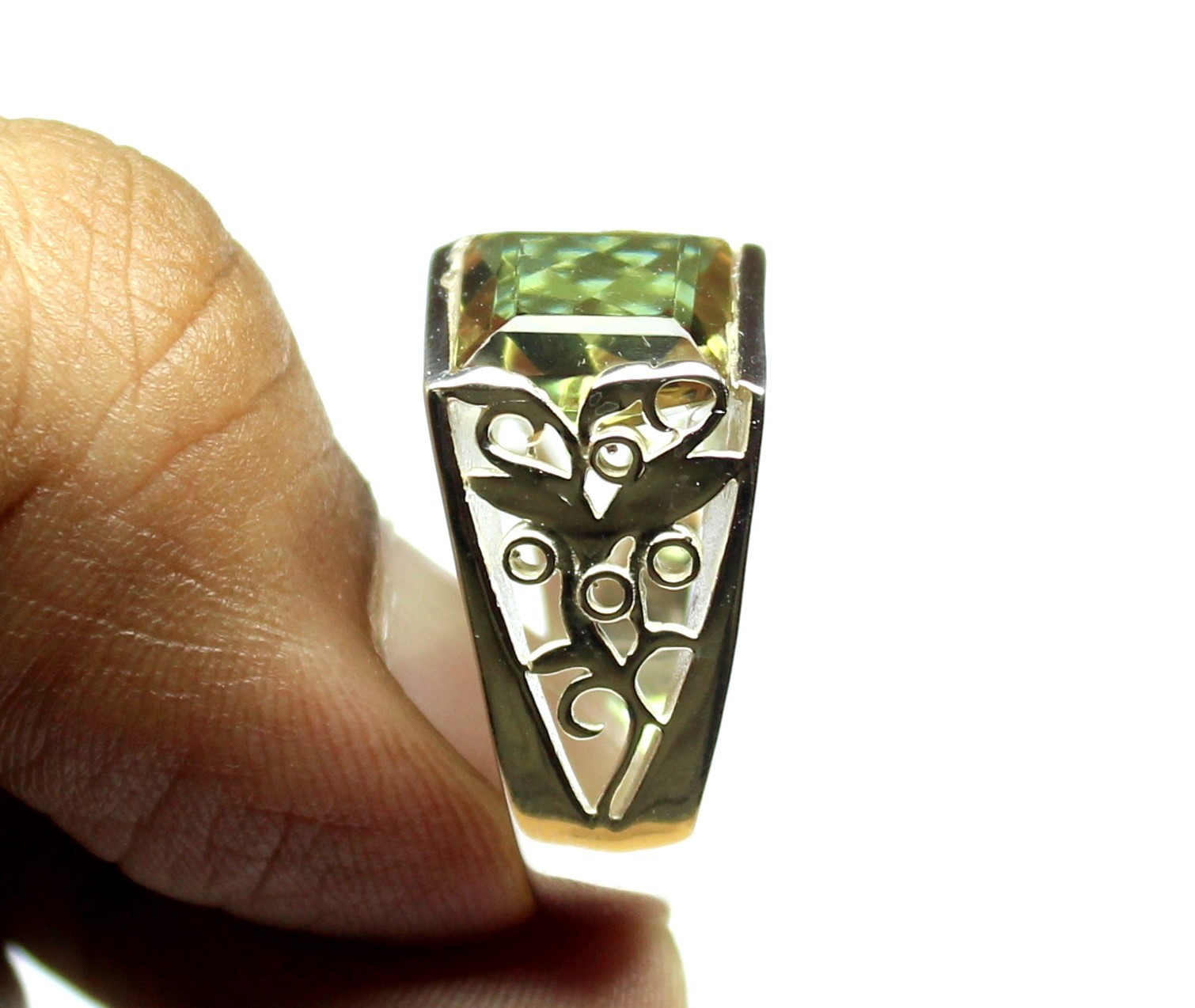Genuine Color Change Zultanite Ring, Sterling Silver Vintage Jewelry