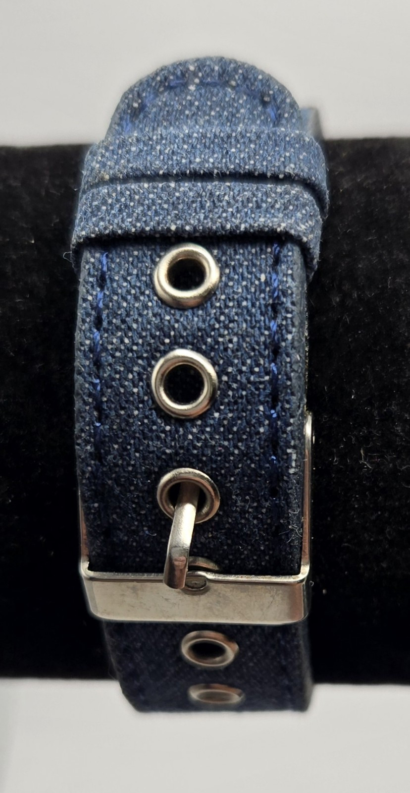 Varsales Women’s Silver Tone Quartz Watch w/Blue Denim Leather Band *WORKS*👖