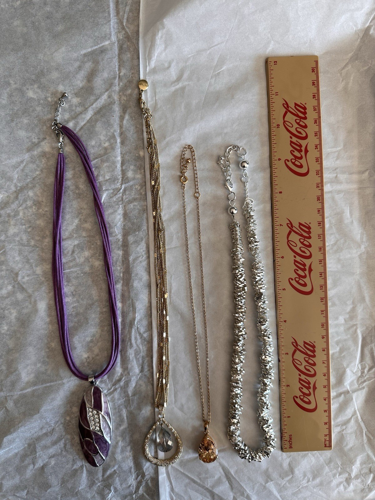 Fashion Jewelry Mixed Lot 8piece: (5) Necklaces, (1) Pendant & (2) Earrings