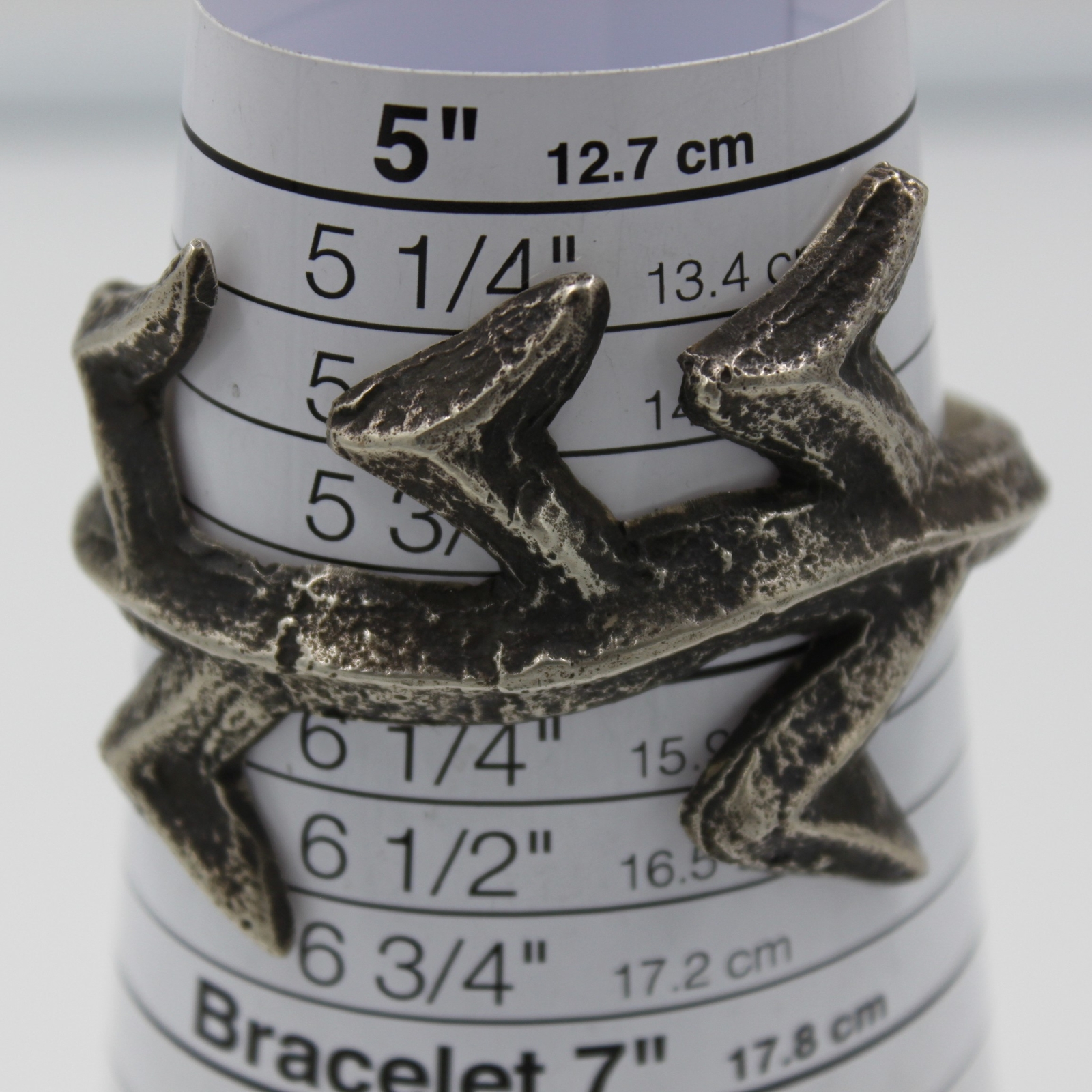 IRA CUSTER Navajo Tufa Cast Sterling Silver Corn Motif Cuff Bracelet, Signed ITC