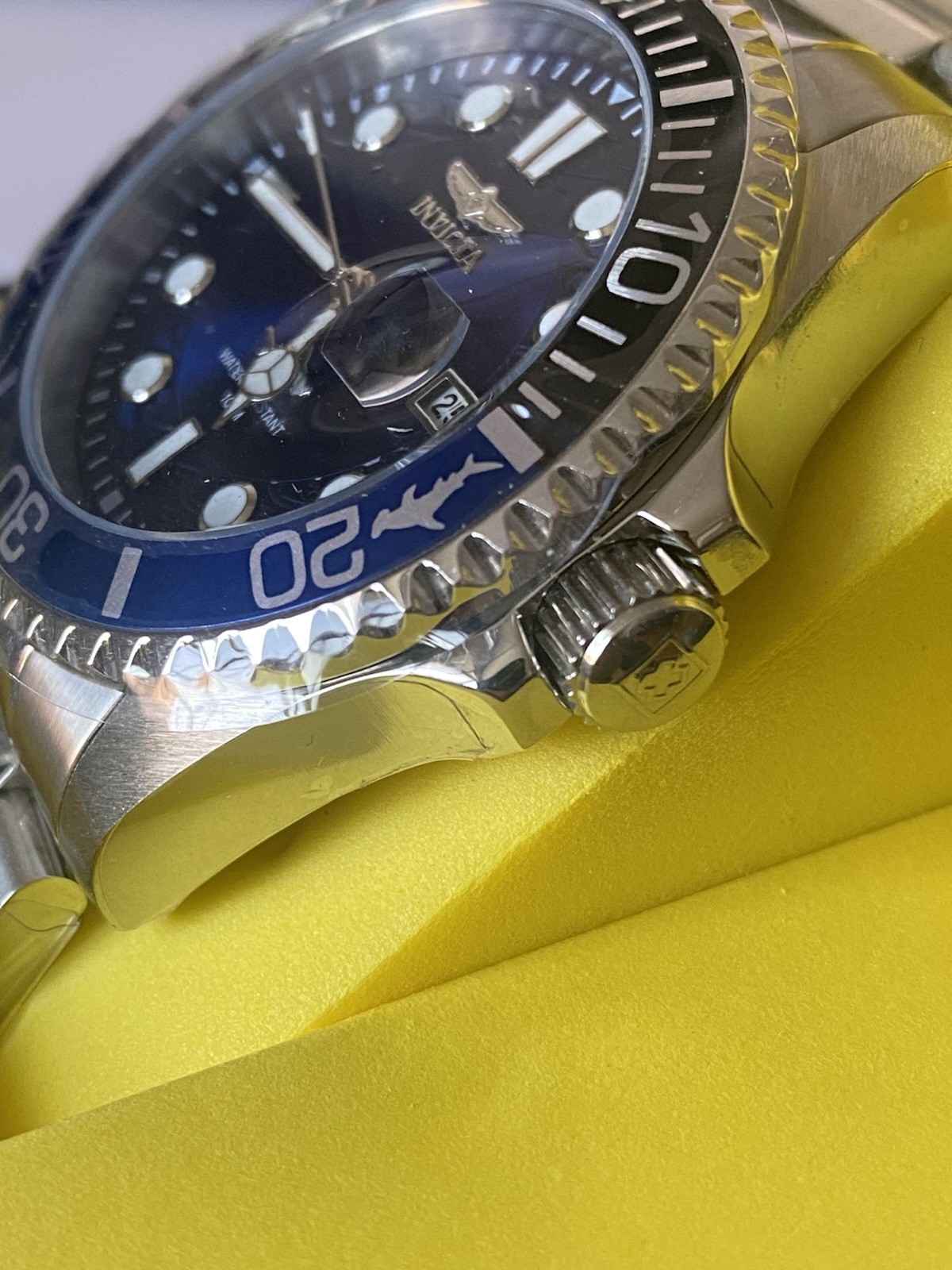 Brand New Invicta Pro Diver Currentwave Men’s Watch 43mm Steel (44716)