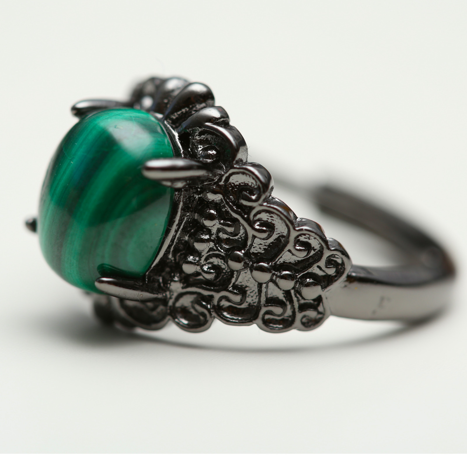 Genuine Malachite Handmade Ring Jewelry Gift + Elegant CASE 555-00