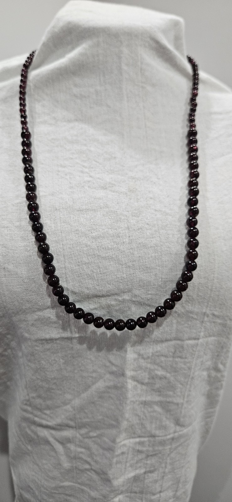 Lot of 4 garnet beaded necklaces different lengths and styles