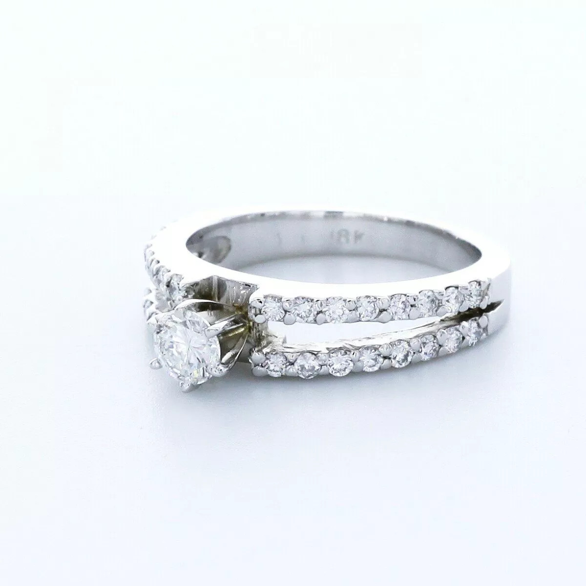 Side Stone Engagement Ring Solid 18K Gold 1.26 Carat Round Natural Diamond H VS2