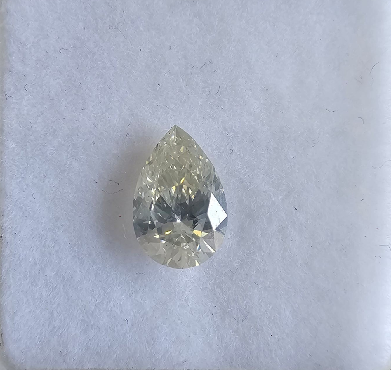 1.08ct 8.90×5.80×3.60mm Natural Fancy Loose Pear Rare Diamond VS Purity