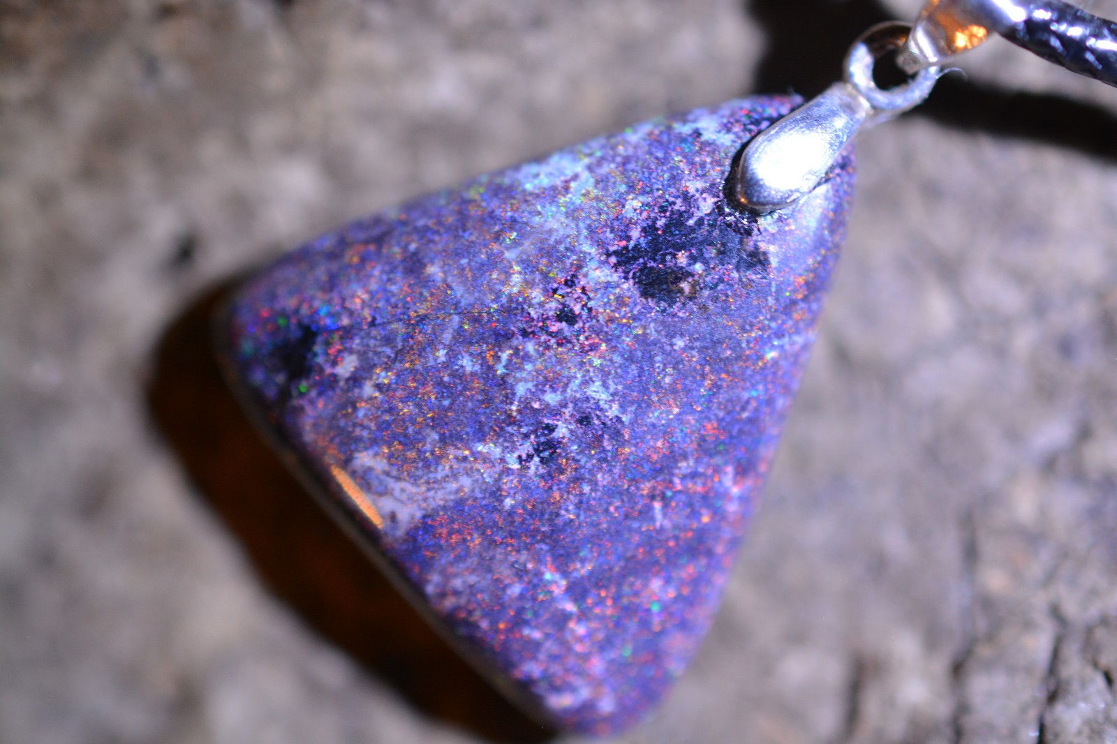 10ct 20x20x5 Mooka Boulder Hard Matrix Opal Necklace AUS