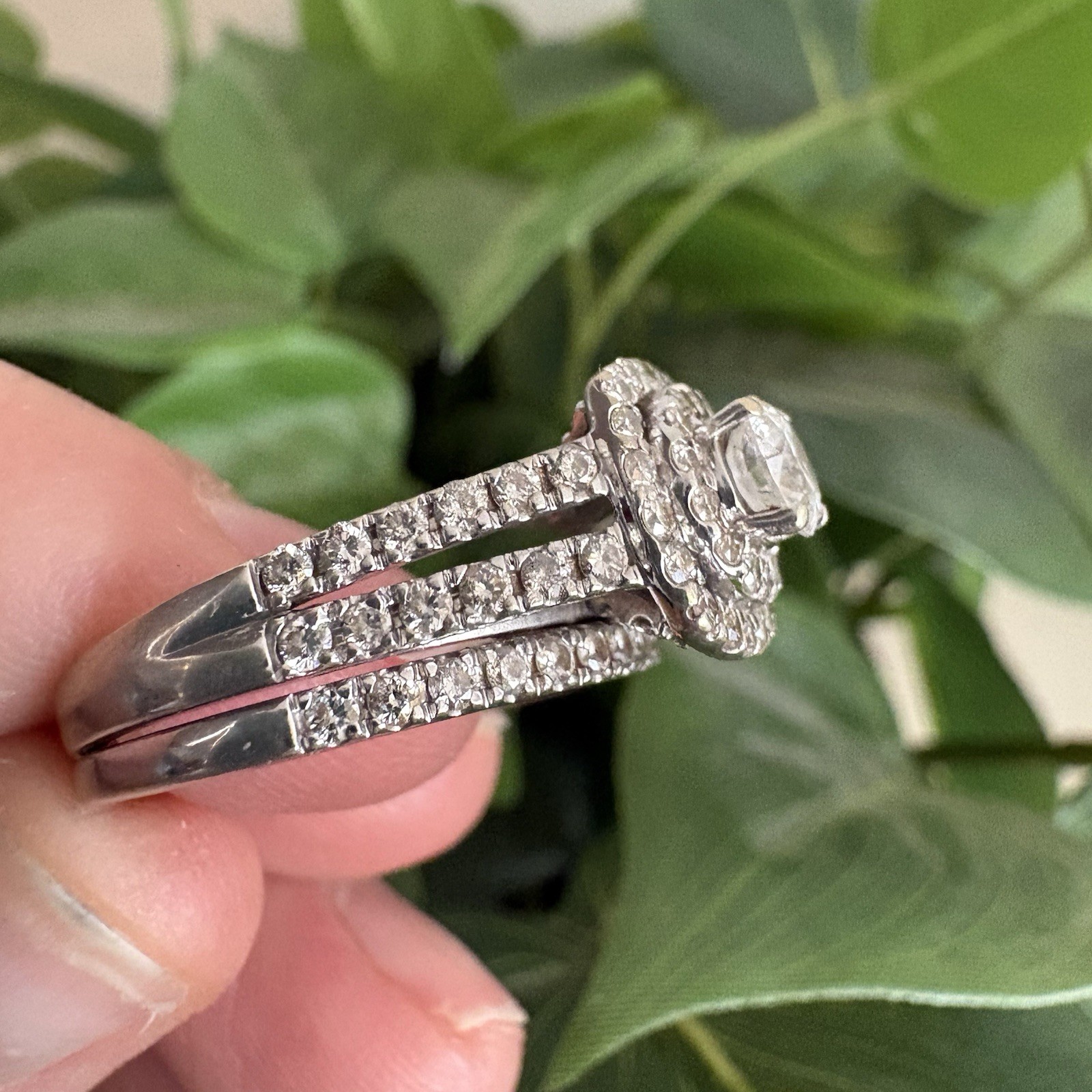 14k White Gold 2CTW Diamond Halo Ring