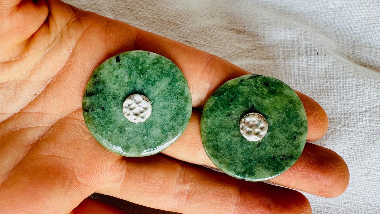 Guatemalan Jade Earrings. Sterling Silver. Handmade. 2858