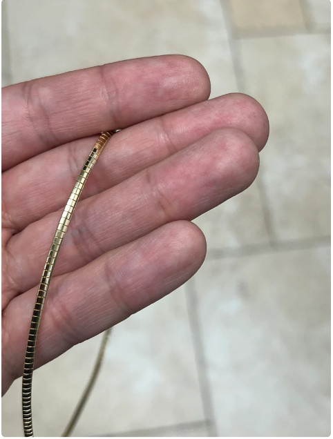 14k Yellow Gold 18″ Solid Classic Domed Omega 2mm 7.3 Grams Chain/Necklace
