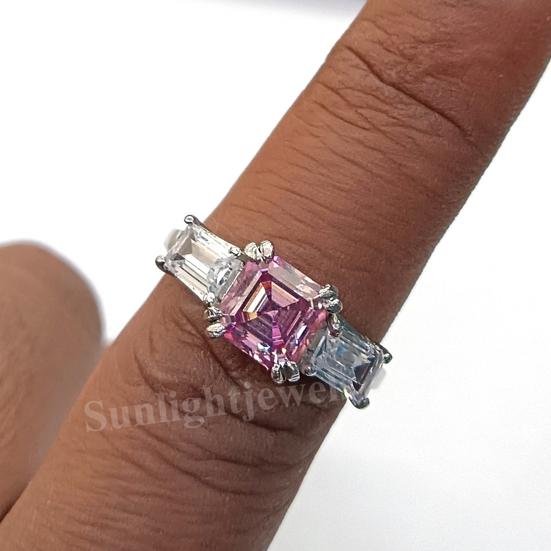4.50 Ct Certified Natural VVS1 Pink Diamond Solitaire Ring 925 Sterling Silver