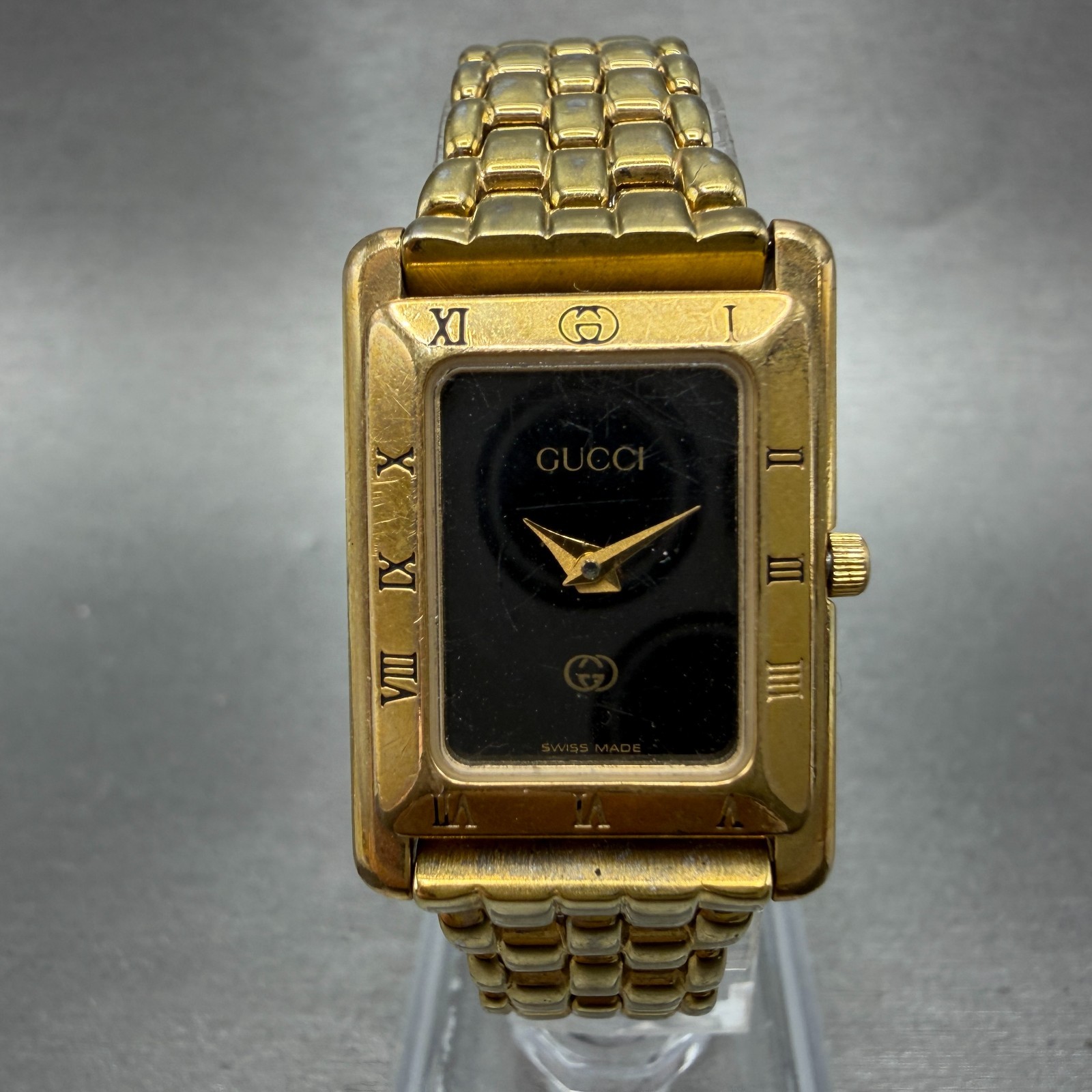 Gucci 4200L Tank Watch Women 21mm Black Dial Gold Tone Rectangle New Battery