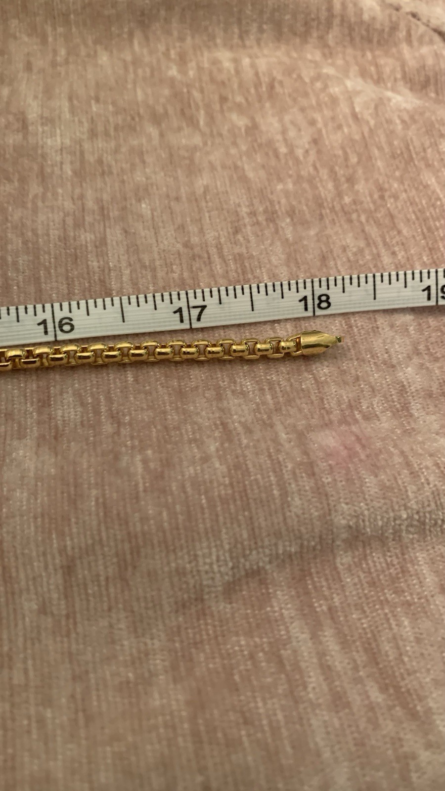 Women’s Rounded Box Chain 18”Made In Italy Excellent Condition Gold Tone