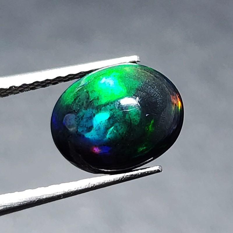 Natural Welo Black Opal Ethiopia Oval Cabochon Vivid Blue Green Fire 1.30Ct Gem