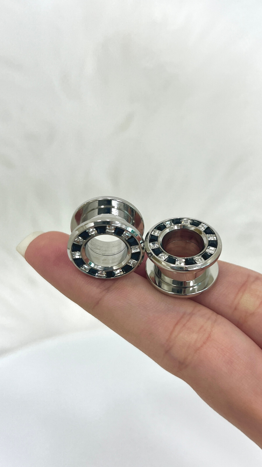 Pressed Rimmed Surgical Steel Black Clear CZ Screw Tunnel Ear Plugs – Sold Pair