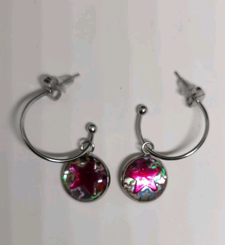 Handmade Resin Stainless Steel C-Hoop Earrings – 12mm – Hot Pink Stars